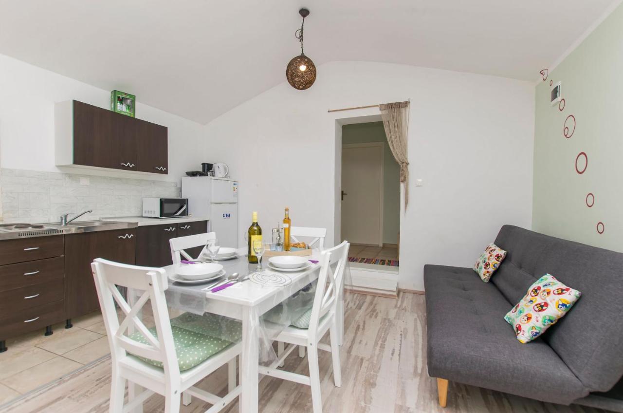 Apartments Senka Жаборич Екстериор снимка