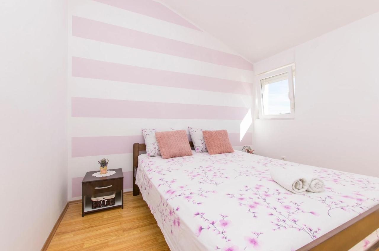 Apartments Senka Жаборич Екстериор снимка