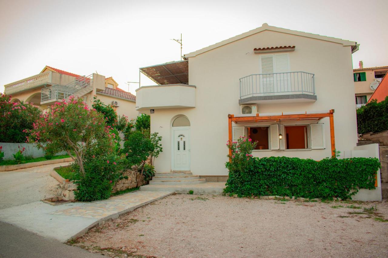 Apartments Senka Жаборич Екстериор снимка